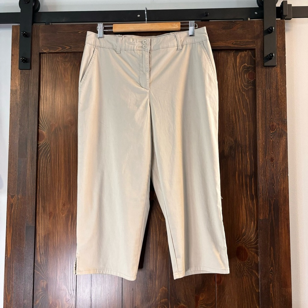 Karen Scott Women's Light Beige Comfort Waist Capri Pants NWT - Picture 5 of 11